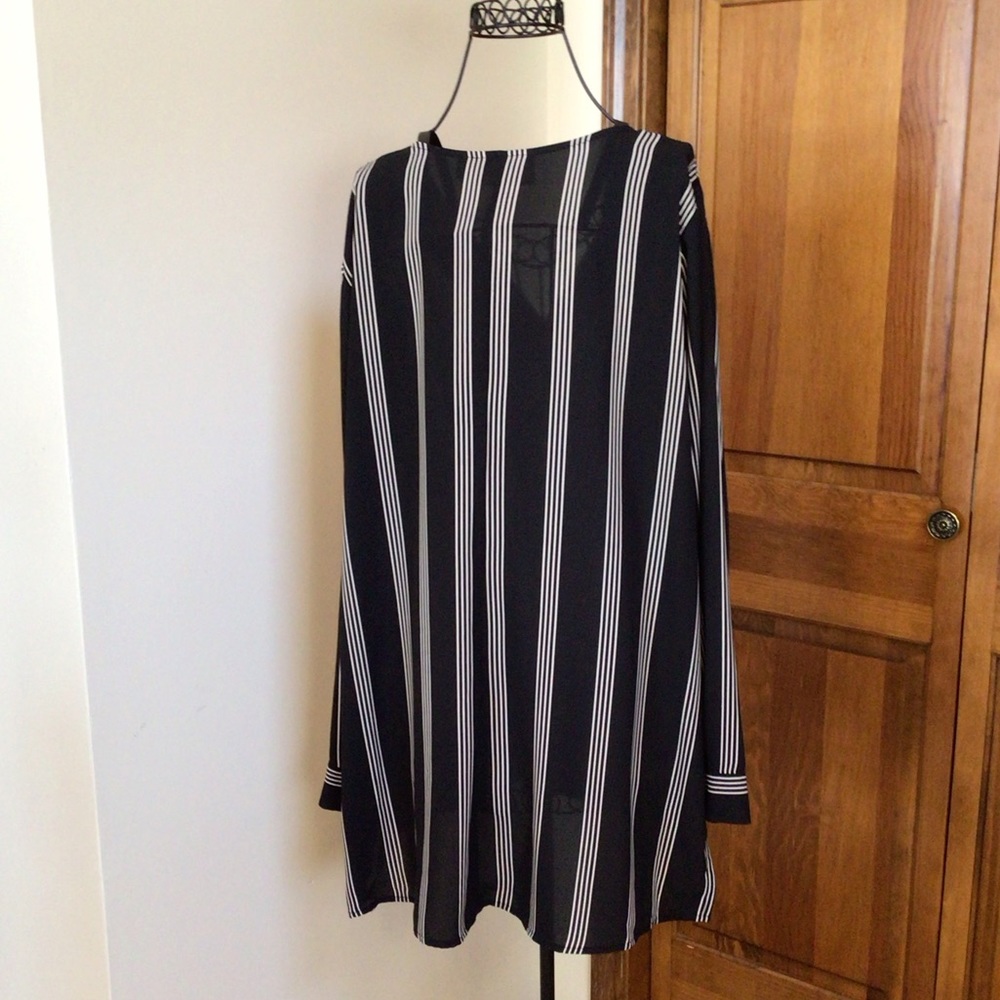 Evri X2 1 Emerald Green and 1 black/White Stripe long sleeve blouse size 0X - Picture 7 of 11